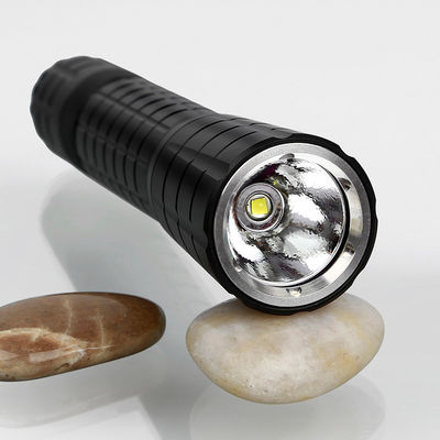 Porcellana Torcia elettrica ricaricabile di USB Lumintop EDC21, torcia elettrica impermeabile di caccia la più luminosa fornitore